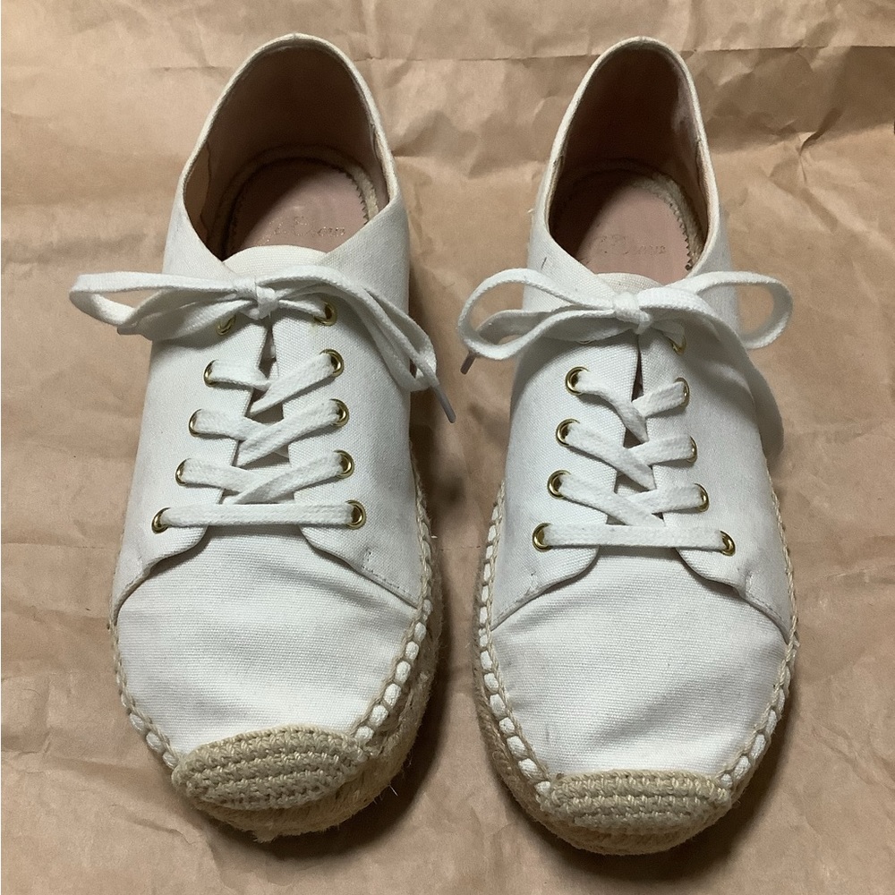 Sz 7 J Crew canvas espadrille sneaker.  Gold eyelet.  Soft wear.